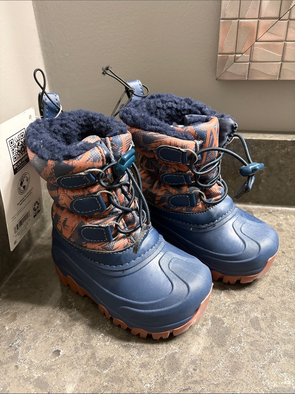 Member’s Mark Boys Winter Snow Boots Size 7/8